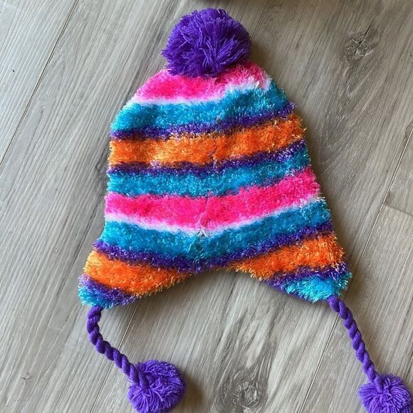 Rainbow ‘Love’ Striped Beanie Pom Pom Winter Hat Girls - Picture 3 of 4